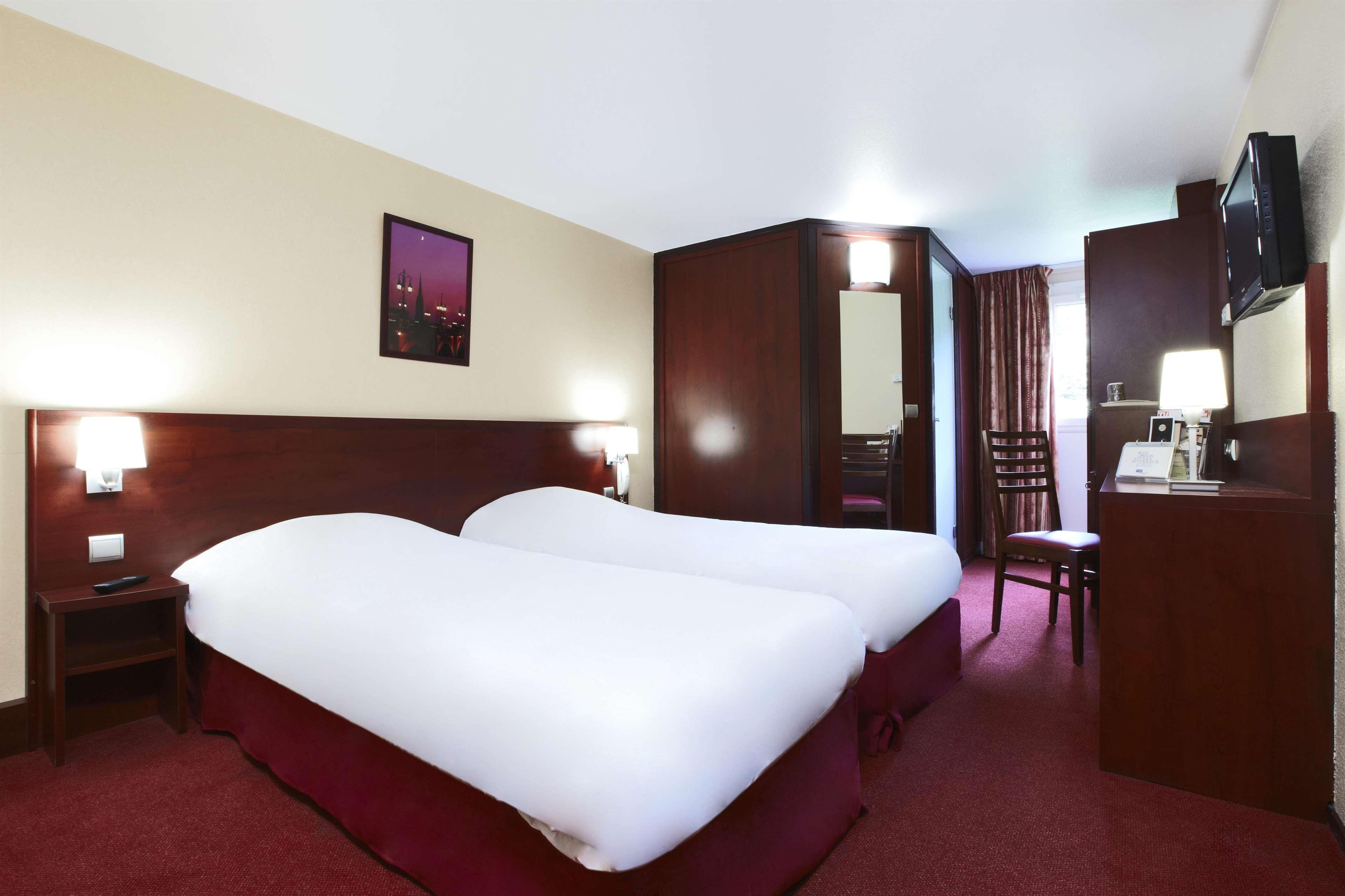 Kyriad Bordeaux Lormont Ngoại thất bức ảnh