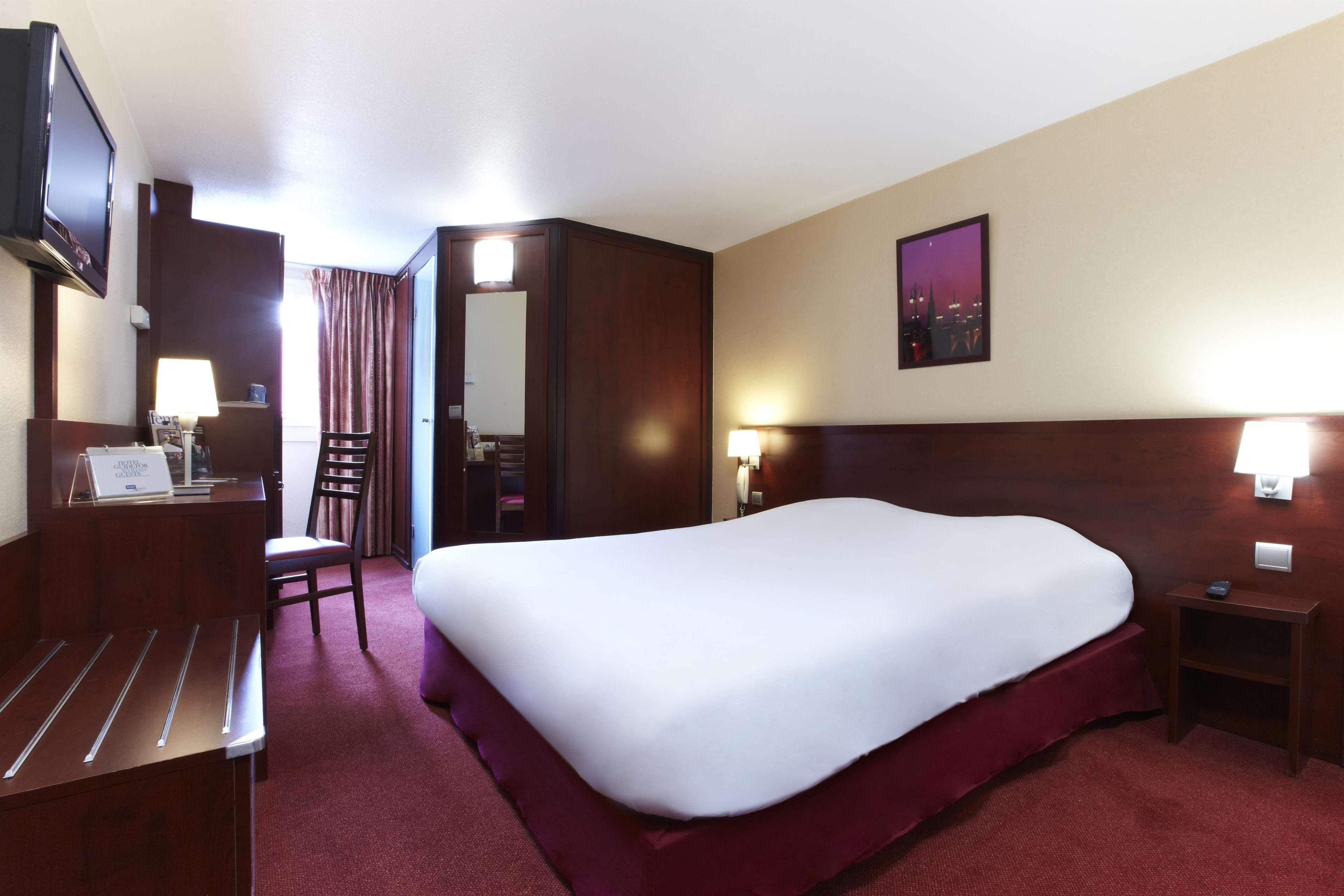 Kyriad Bordeaux Lormont Ngoại thất bức ảnh