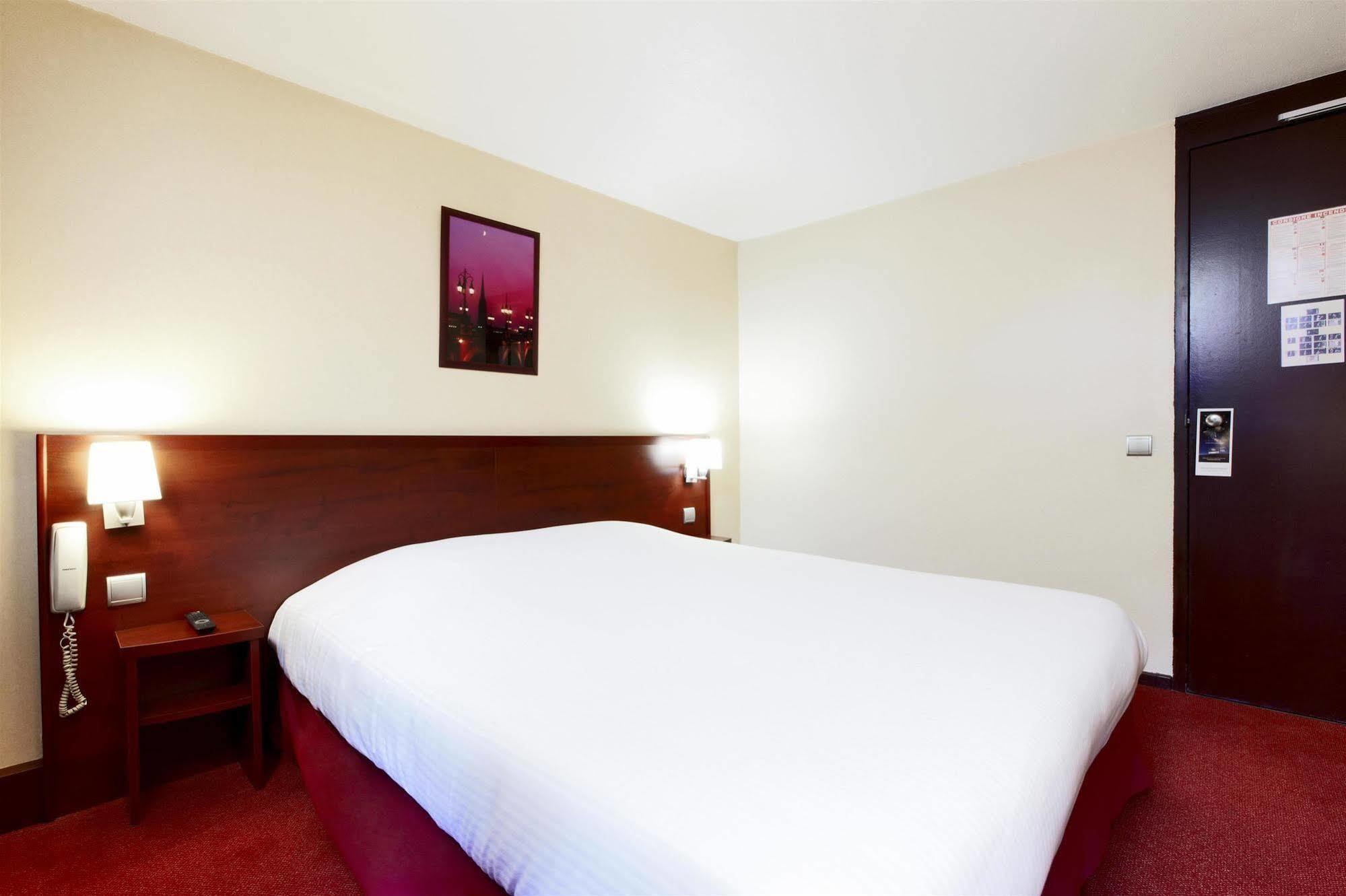 Kyriad Bordeaux Lormont Ngoại thất bức ảnh